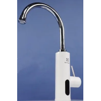 Водонагреватель Electrolux Taptronic (белый)